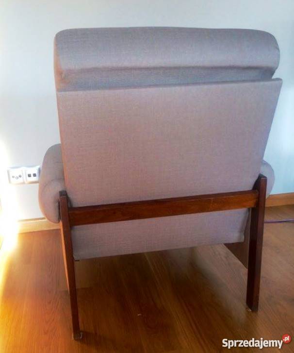 Fotel klubowy PRL renowacji