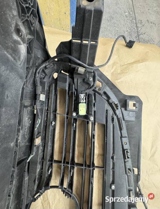 Gril mazdy cx3 z czujnikami parkowania Atrapy Limanowa