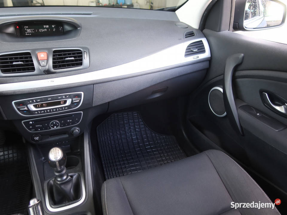 Renault Megane 14 TCe nieuszkodzony Katowice