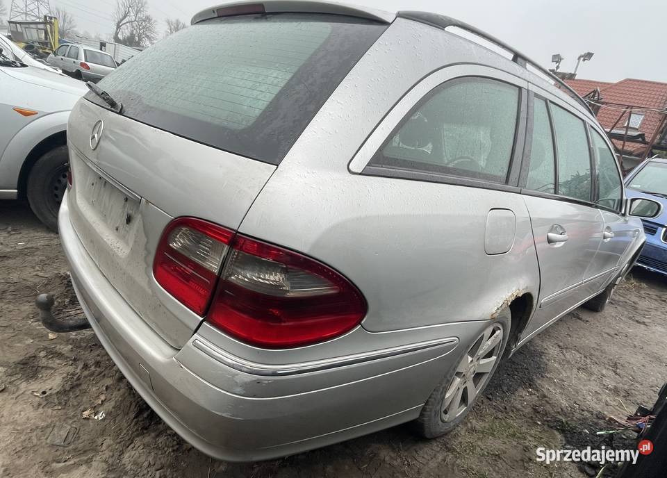 MercedesBenz E W211 Kombi kolor C744 NA CZĘŚCI Rok produkcji 2004 Piotrków Trybunalski