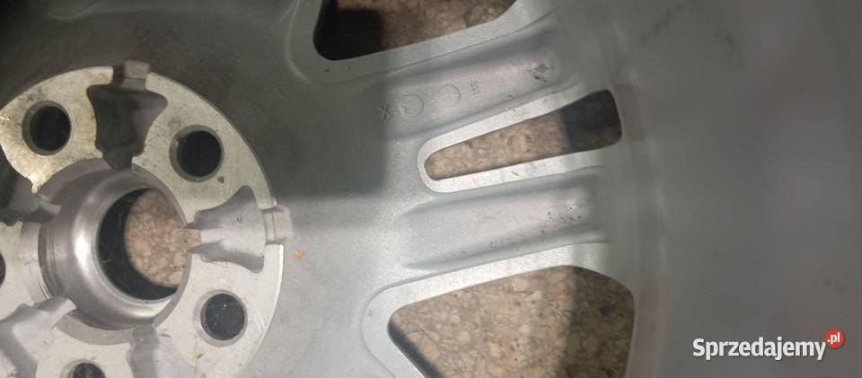 Sprzedam całe koło do land rovera