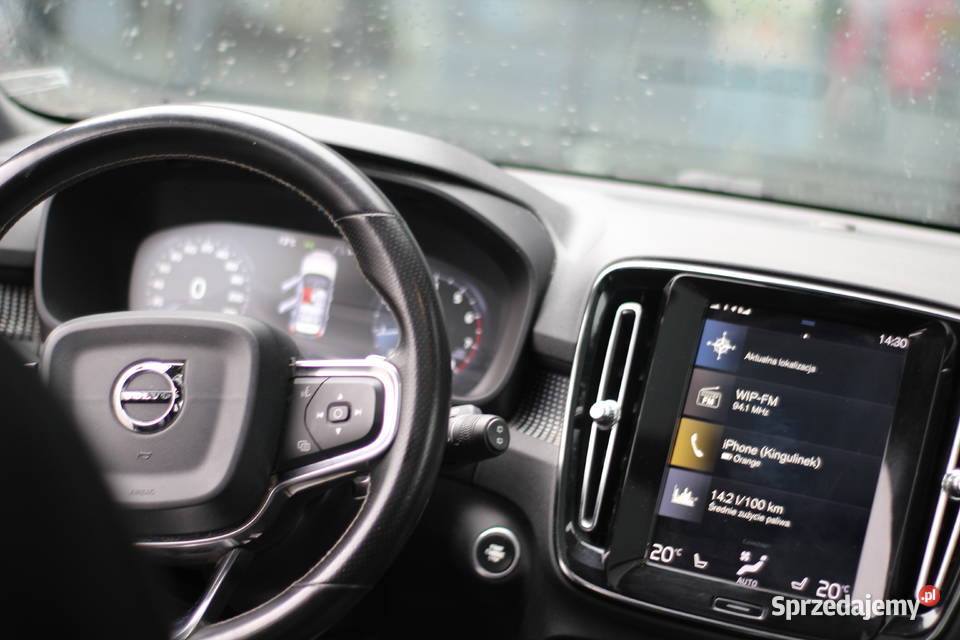 Volvo XC 40 T5 AWD RDesign bogate wyposażenie Sochaczew