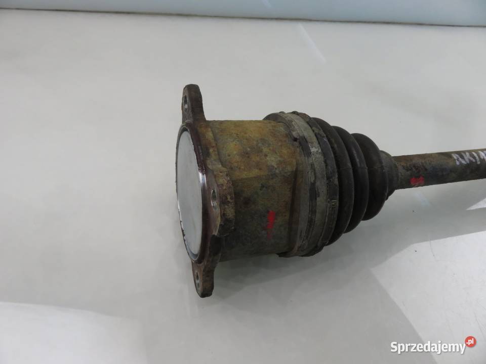 PÓŁOŚ PRAWA TYLNA SUZUKI GRAND VITARA II 20 140