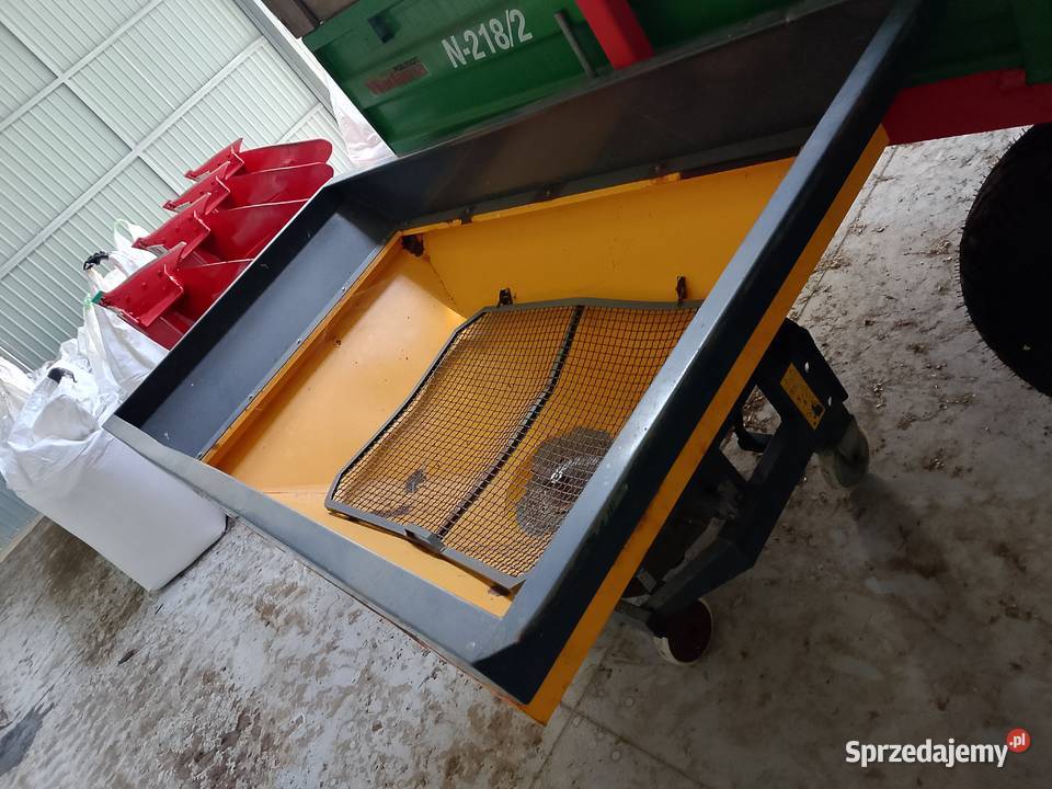 Sprzedam rozsiewacz nawozów Promar Rolnictwo Myszyniec