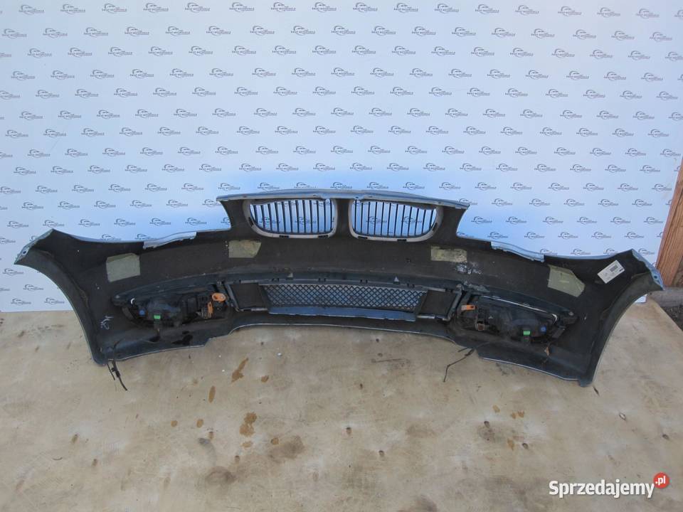 BMW E82 10r zderzak przód