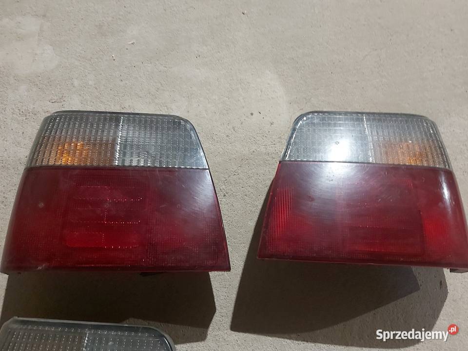 Lampy tył polonez caro plus lewa prawa Nowy Odrowążek