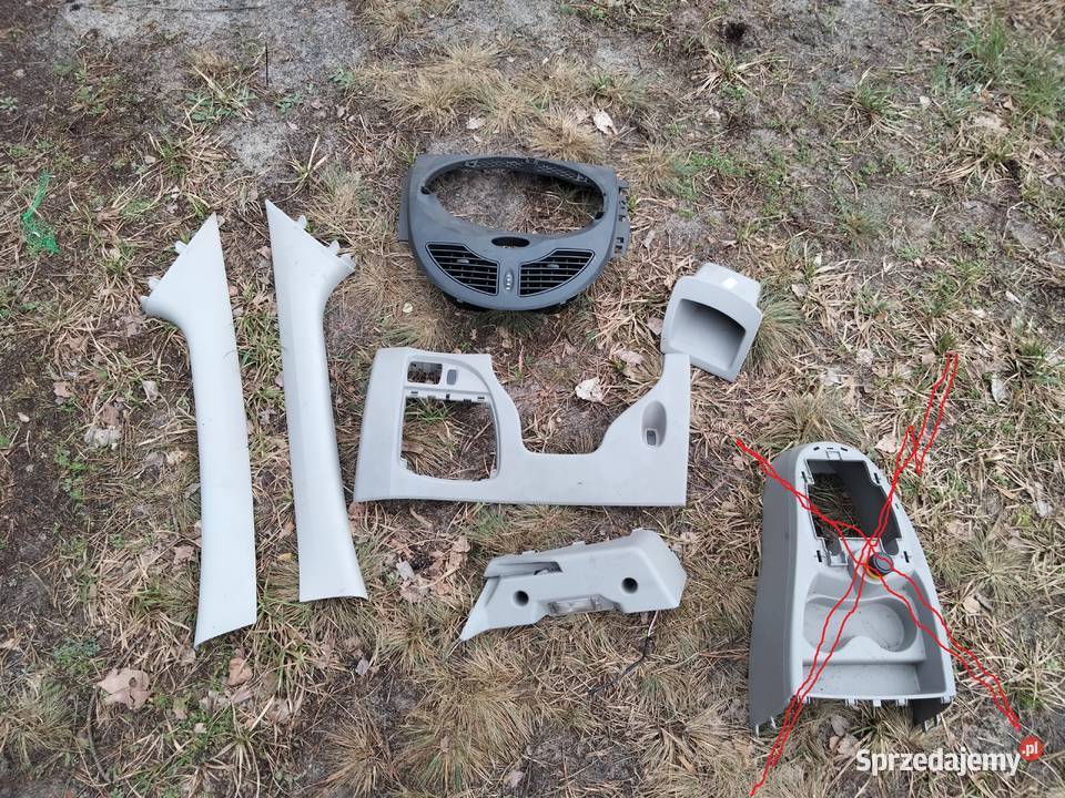 Renault TWINGO II boczek listwa slupek prog Dęblin