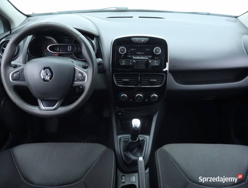 Renault Clio 09 TCe nieuszkodzony Łódź