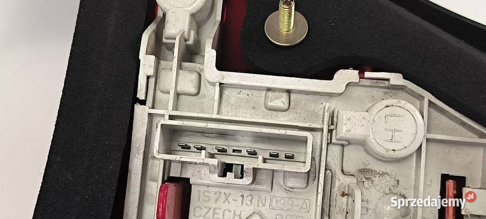 LAMPA LEWA TYŁ FORD MONDEO MK3 1S7113405A Pozostałe Lipno