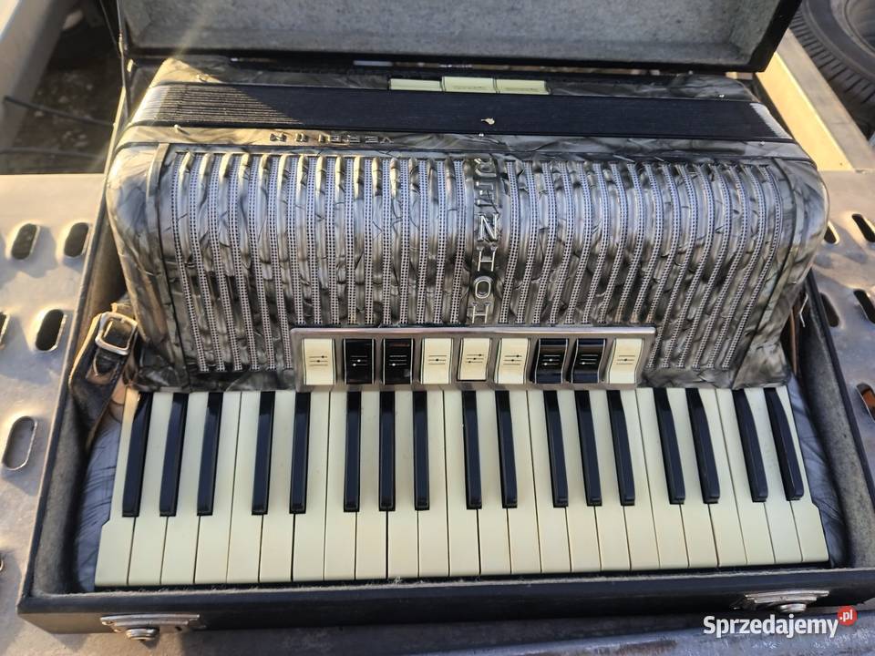 Akordeony Hohner i Weltmeister 96 basow Pisz