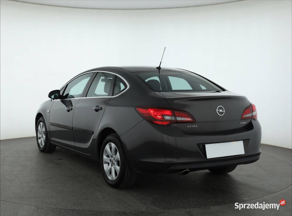 Opel Astra 14 T