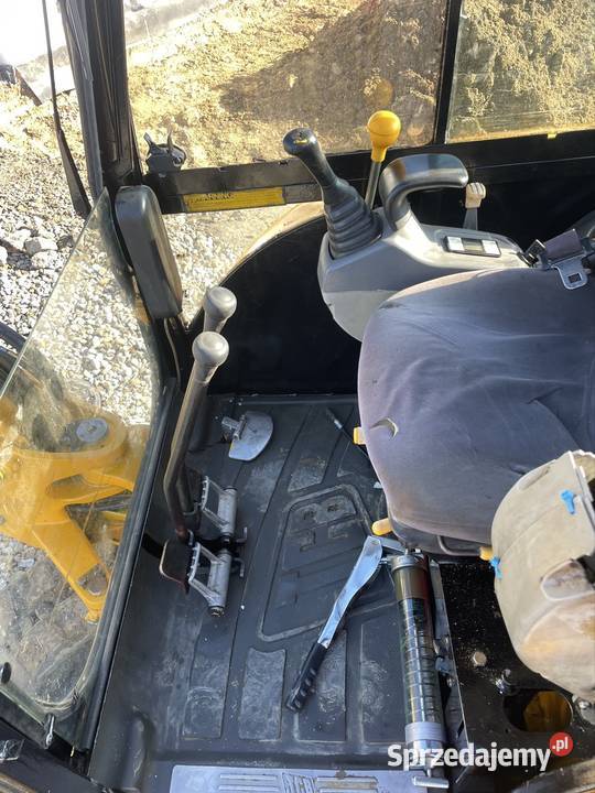 JCB 8032 stan dużym serwisie Szlembark