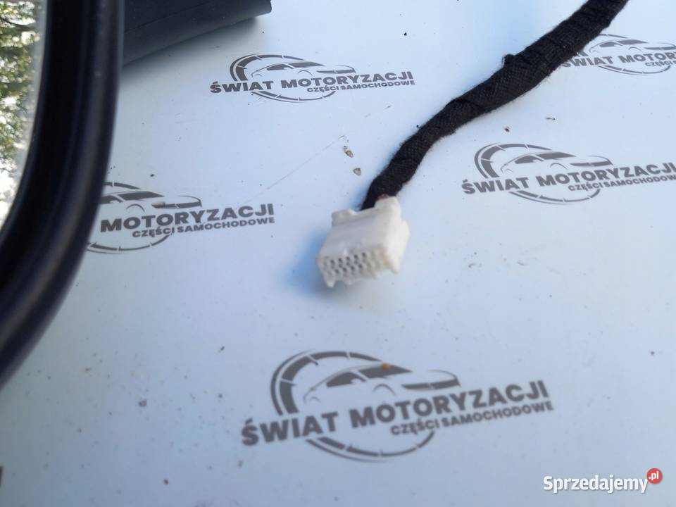 NISSAN MICRA V K14 19r lusterko lewe 22274007006 Części samochodowe Kielce