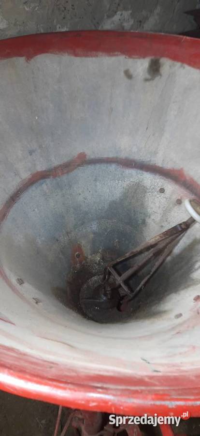 Lejek do nawozów sprzedam