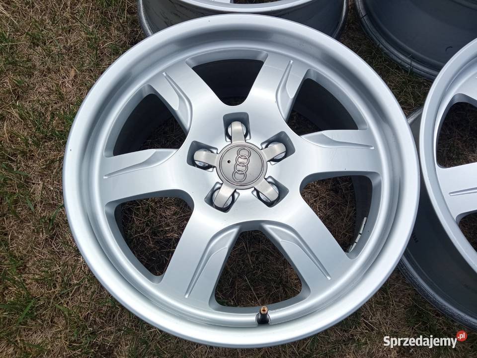Felgi Audi 17 5x112 et28 75J dekielki Szczukowskie Górki