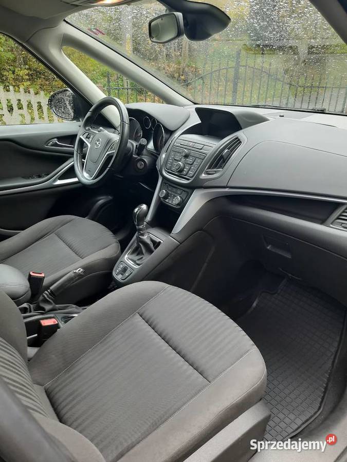 OPEL ZAFIRA C TOURER 2015 R 14 T Benz 140 Jelenia Góra