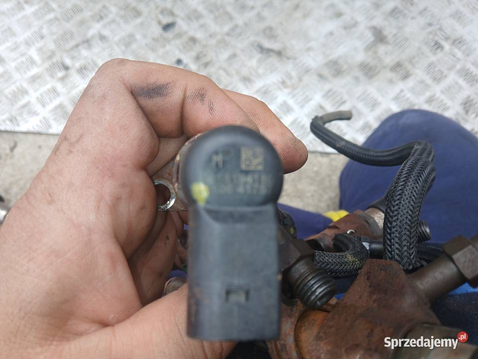 Wtrysk wtryskiwacz 9658194180 Siemens 20 HDI
