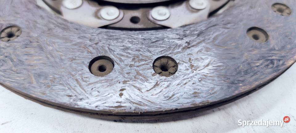 SPRZĘGŁO KOŁO DWUMAS AUDI VW 20 TDI 03L105266J Przystajń sprzedam