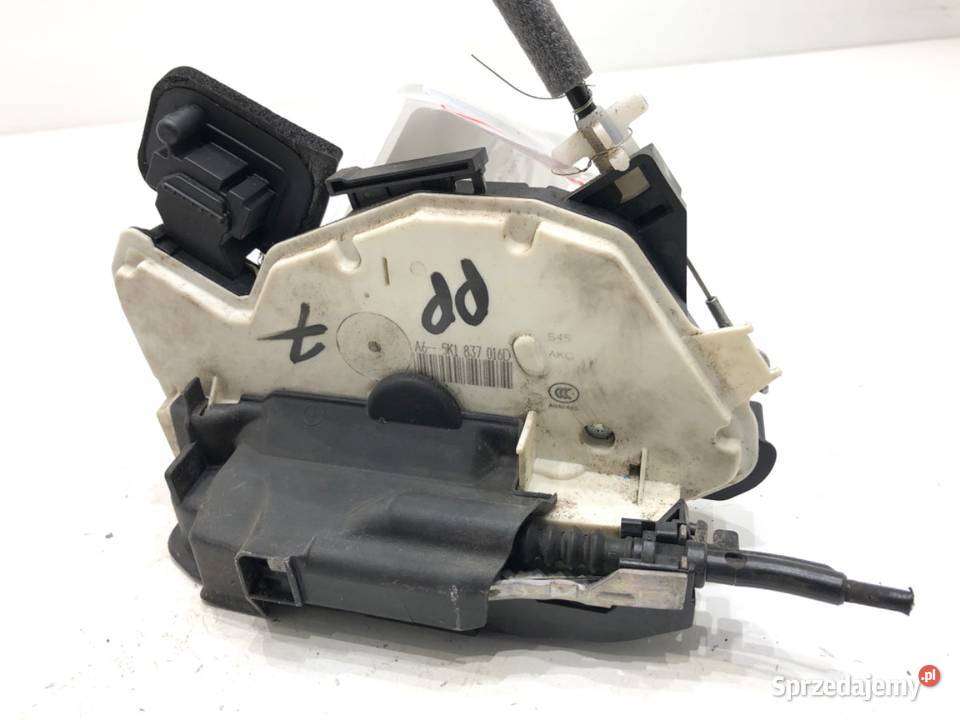 ZAMEK DRZWI PRAWY PRZÓD VW GOLF VII Hatchback