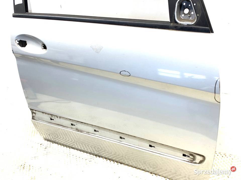 DRZWI PRAWY PRZÓD MERCEDES W245 Hatchback 0511