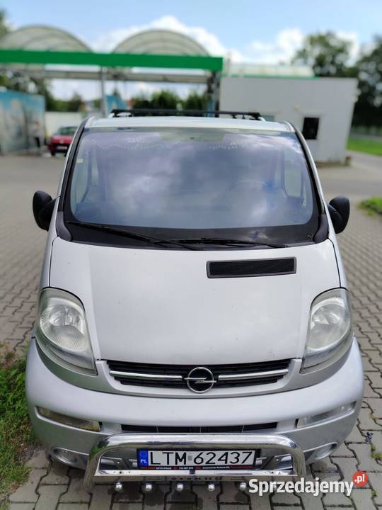 Okazja Opel Vivaro tour wejdź czytaj opis Rok produkcji 2003 Hajnówka sprzedam