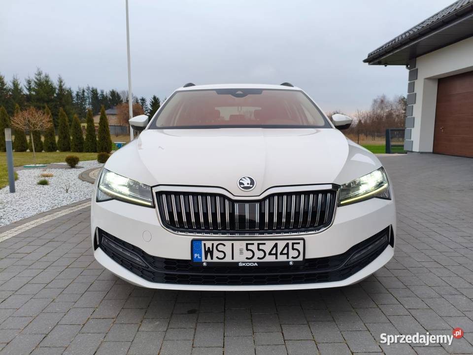 Skoda Superb Skoda Superb 20 TDI 150 Ambition diesel Superb mazowieckie Chodów
