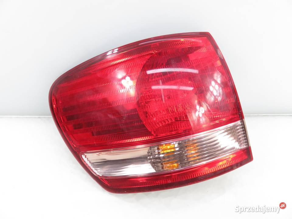 LAMPA LEWA TYLNA TOYOTA AVENSIS VERSO M2 sprzedam