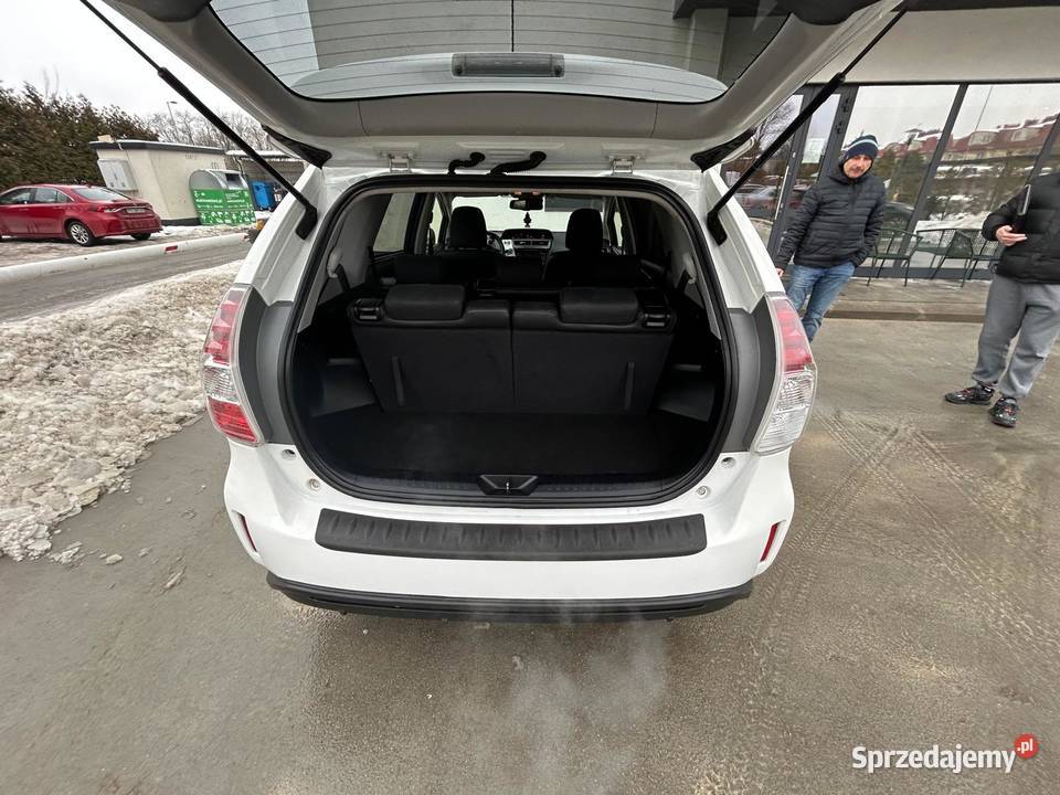 Toyota Prius Plus Raty Prywatnie Hybryda Automat garażowany Wrocław