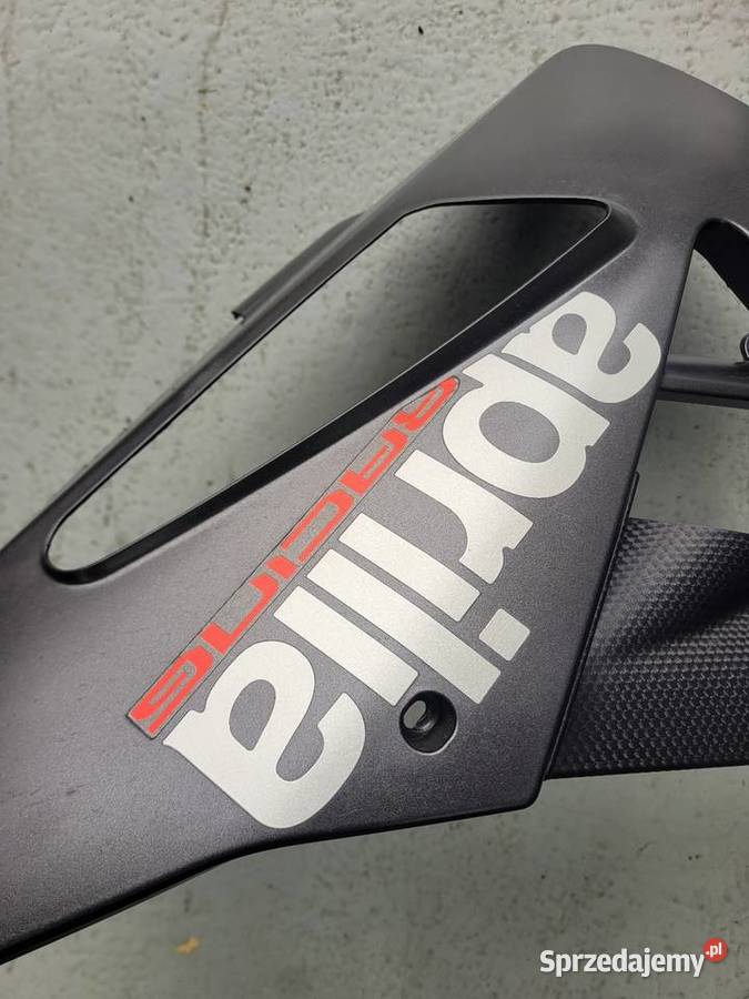 Aprilia TUONO V4 1100 16 owiewka osłona bok wielkopolskie