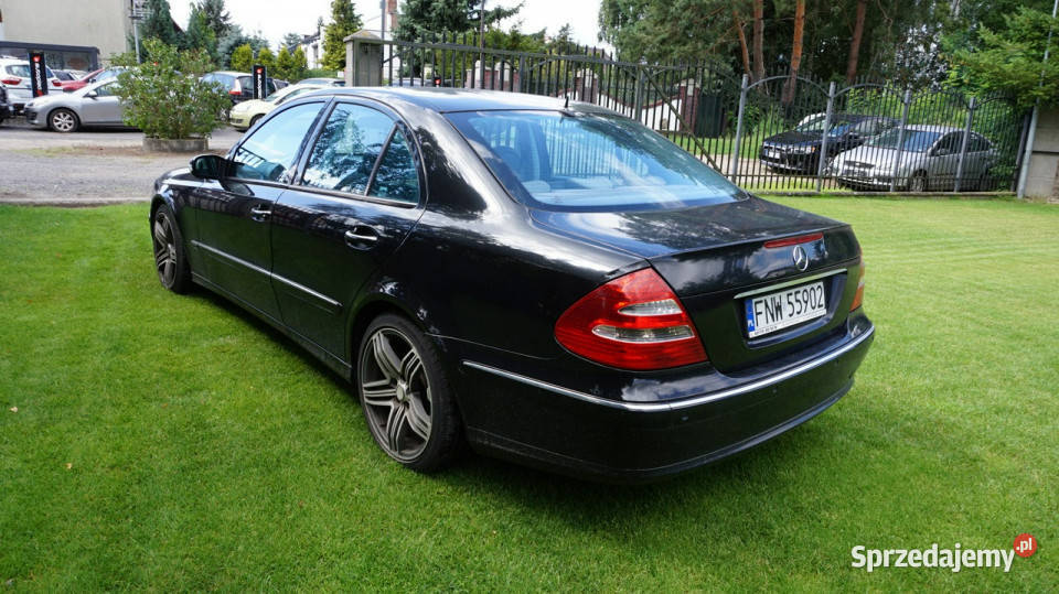 Mercedes E 200 zarejestrowany ubezpieczony isofix Zielona Góra