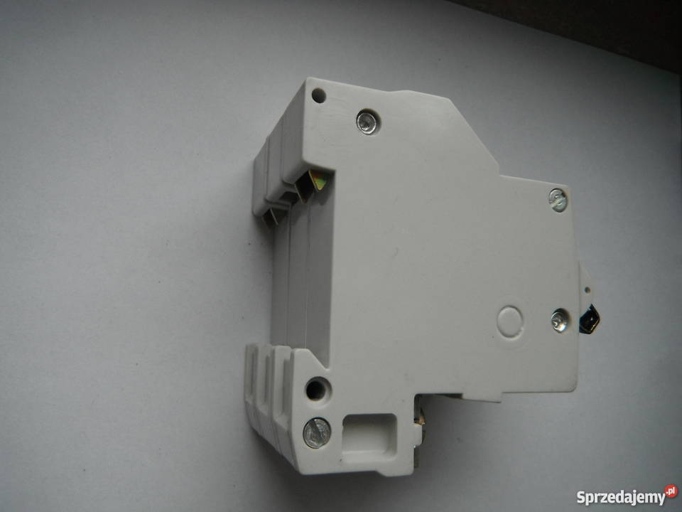 Wyłącznik instalacyjny S163 K 1A 380VAC Nowe Chlewiska sprzedam