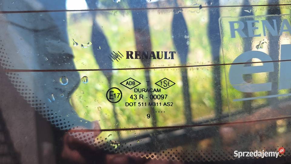 Tylnia szyba Renault clio2 Cieciorka sprzedam