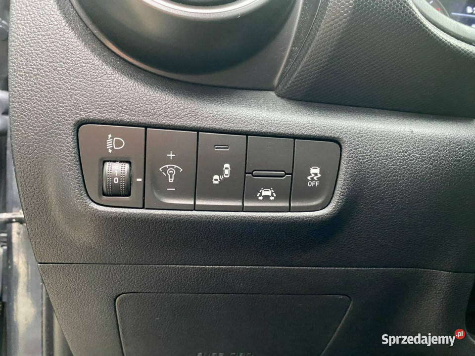 Hyundai Kona martwe pole asyst pasa navi PDC LED garażowany Motoryzacja