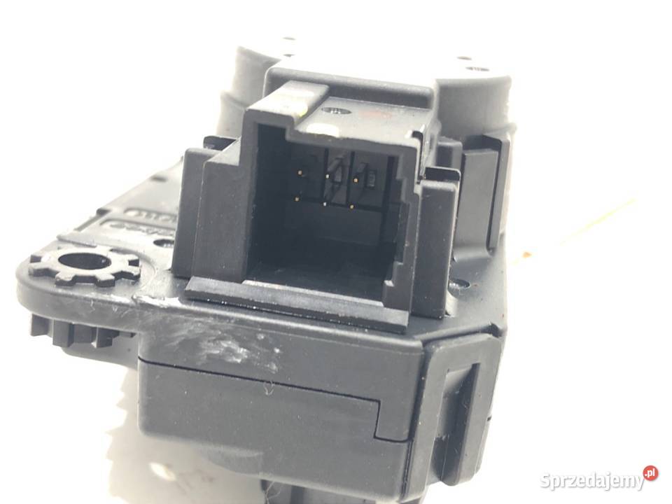 SILNIK NAGRZEWNICY OPEL 16000458 CORSA F