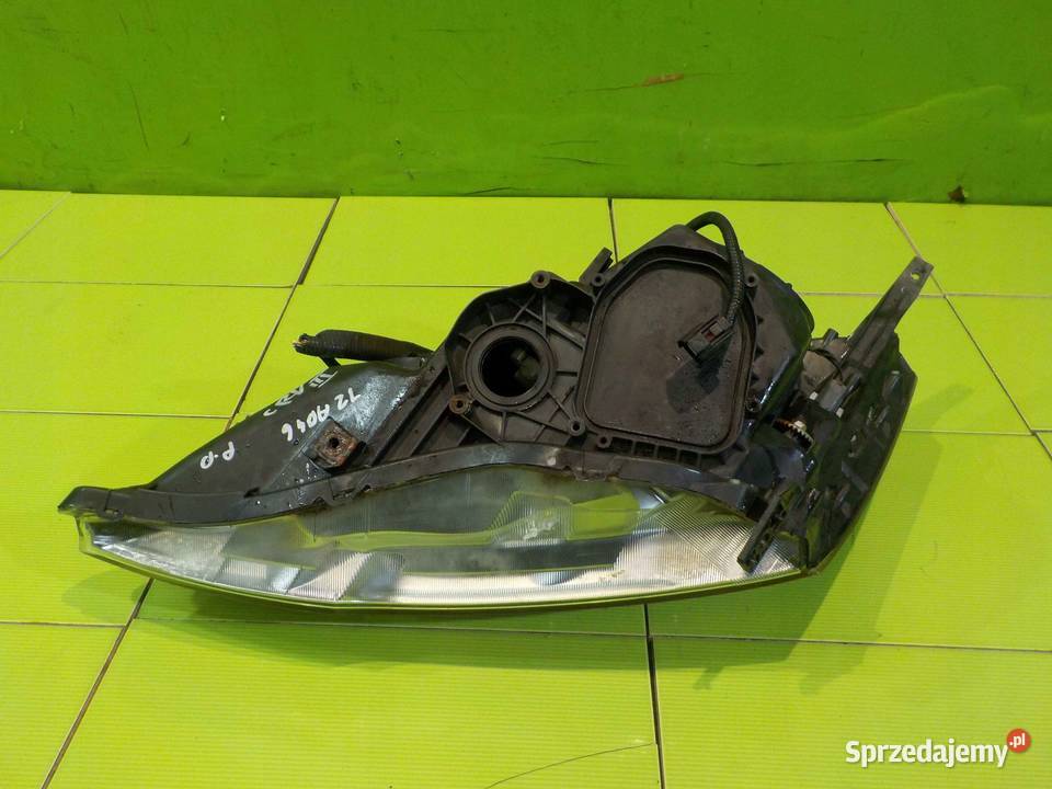 HONDA CRV III 09r XENON lampa prawa przod Suków