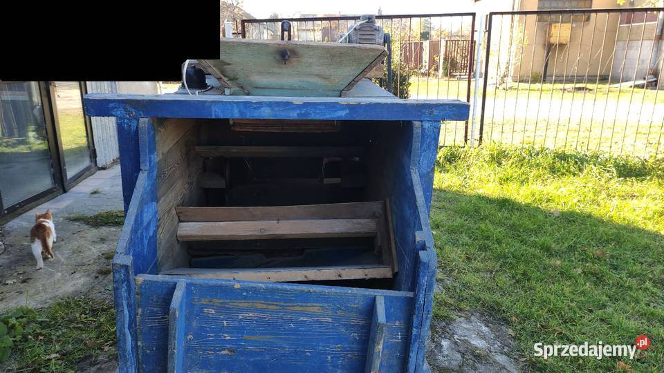 Młynek do zboża wialnia z silnikiem elektrycznym Mełgiew