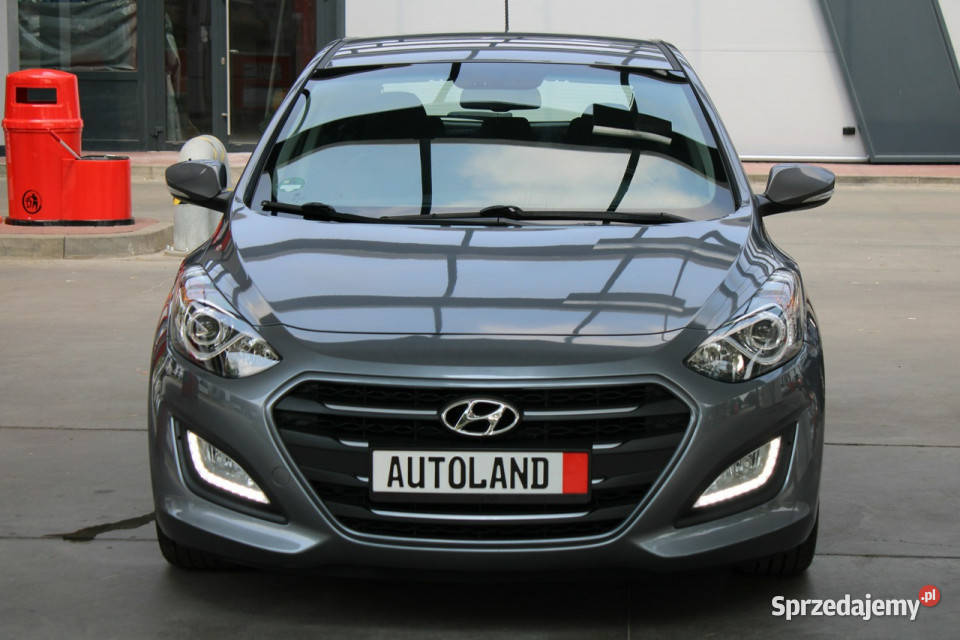Hyundai i30 BezwypadkowyDoinwestowany bogata manualna Gliwice