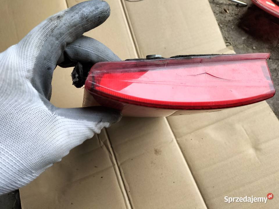 AUDI 80 B4 80B4 SEDAN LAMPA TYŁ TYLNA LEWA KLAPY Kamień-Kolonia