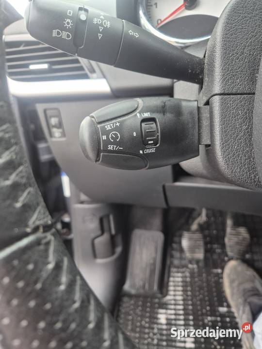 Peugeot 207 5Dzwiowy 2008 96 przebieg Zadbany Legnica sprzedam