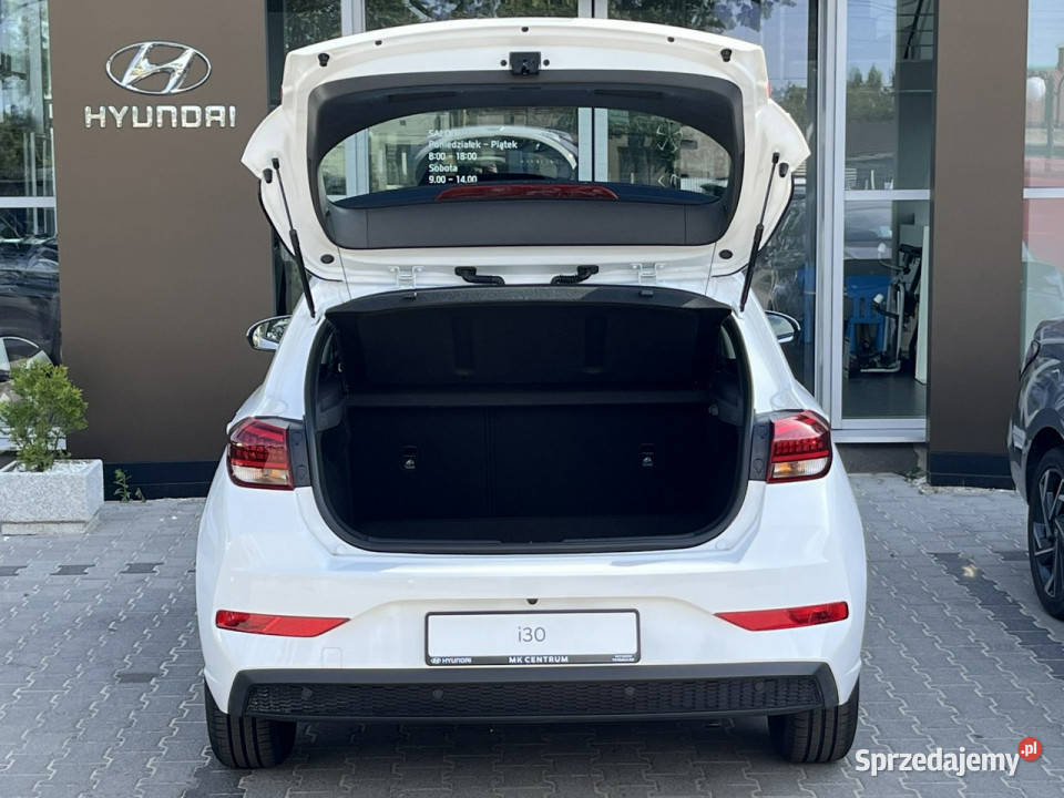 Hyundai i30 15 DPI 6MT 96 Pure Comfort Dostęny ASR (kontrola trakcji) Hyundai Piotrków Trybunalski