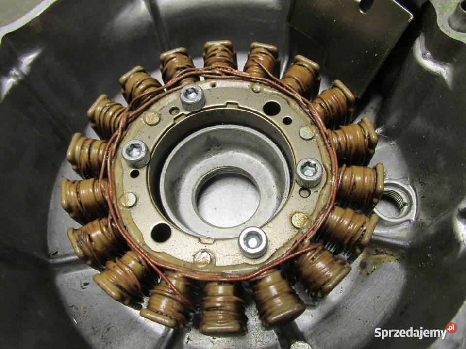 Lewy dekiel z alternatorem Honda XL 600 V Sandomierz