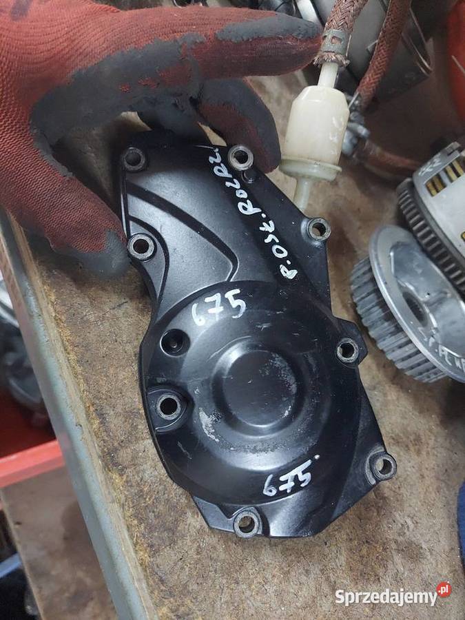 Triumph 675 pokrywa dekiel prawa osłona rozrządu dolnośląskie Jelenia Góra