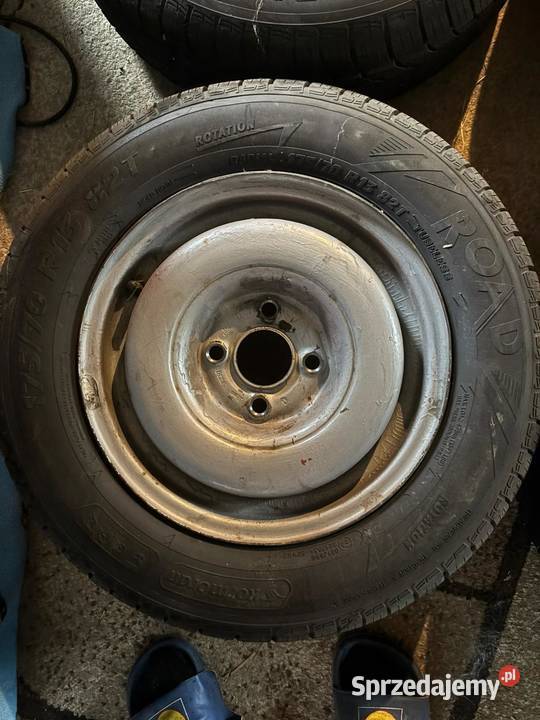 Opony letnie 17570 R13 82T Radial 4 sztuki DOT Pleśna