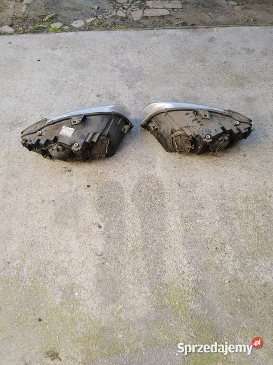 Lampy a4 b7 EU kompletne Pakosław