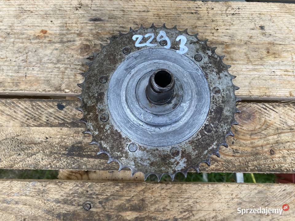 ZĘBATKA WSK 175 4 TYLNA TYŁ Elementy nadwozia sprzedam