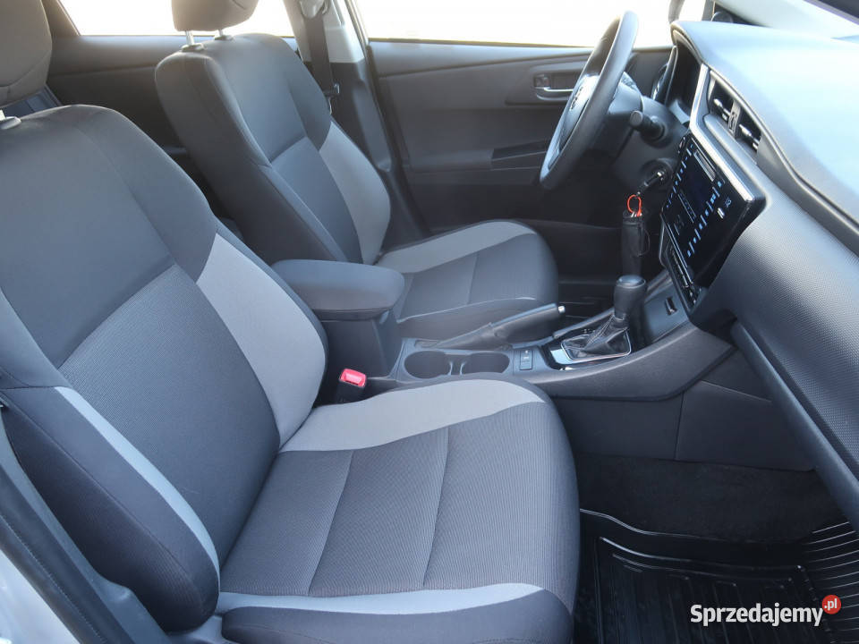 Toyota Auris 16 Valvematic klimatyzacja