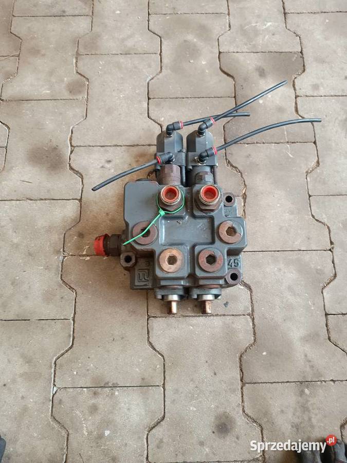 Zawór hydrauliczny sekcyjny wywrotu 160203104 ciężarowe Pozostałe Staszów