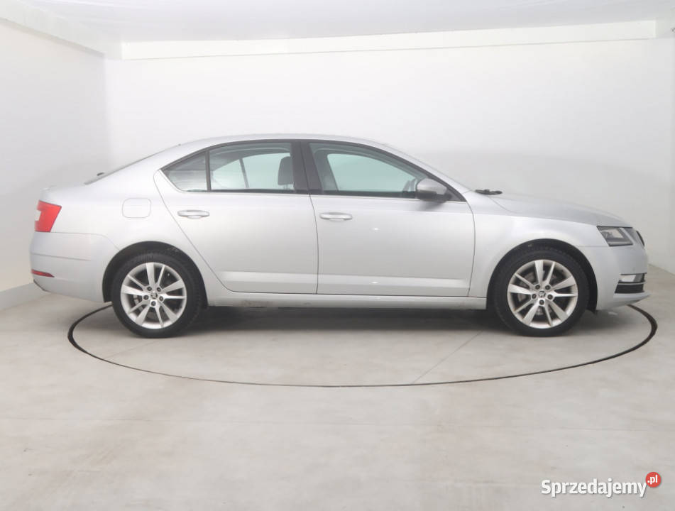Skoda Octavia 18 TSI Bielany Wrocławskie