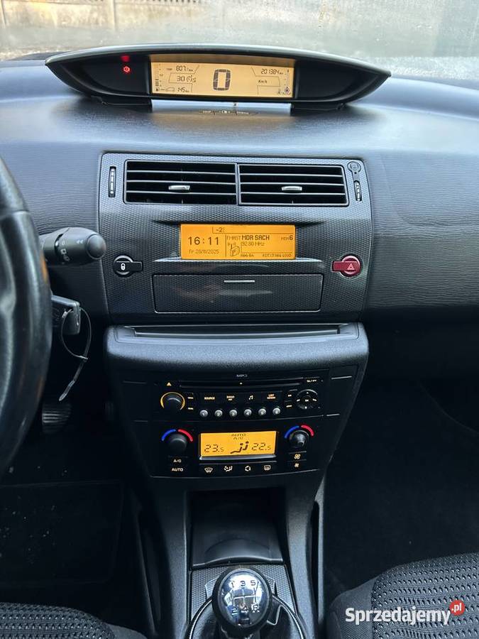 Citroen C4 16i Exclusive Xenon Climatronic autoalarm Ostrzeszów