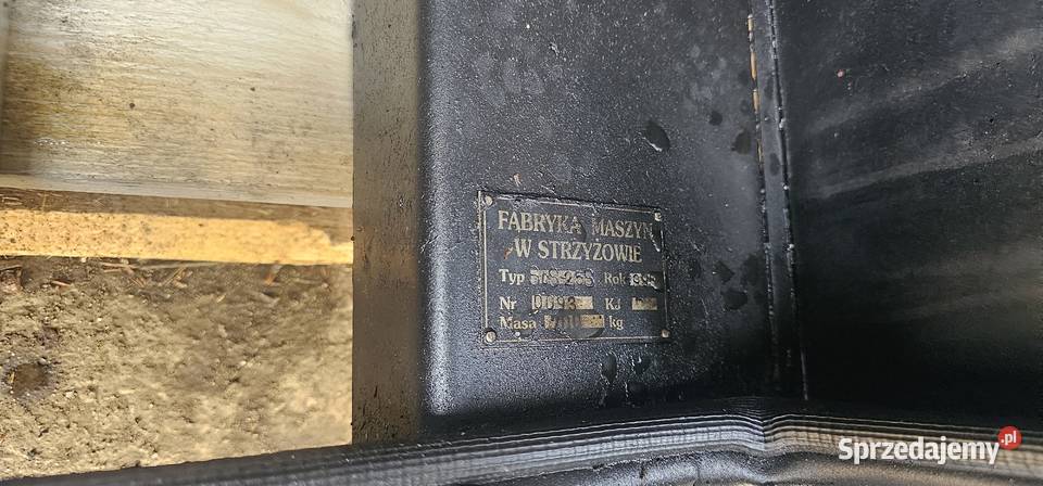 Kompresor śrubowy polskiej produkcji Łabowa